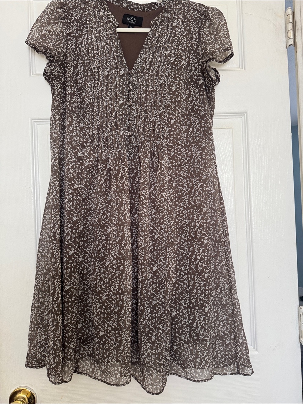 Dress subcategory identification